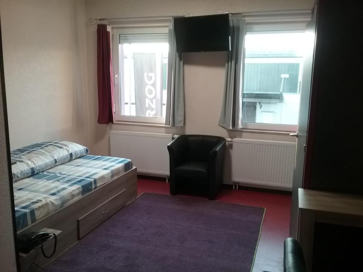 Hotel P&p V-v Ug Stuttgart
