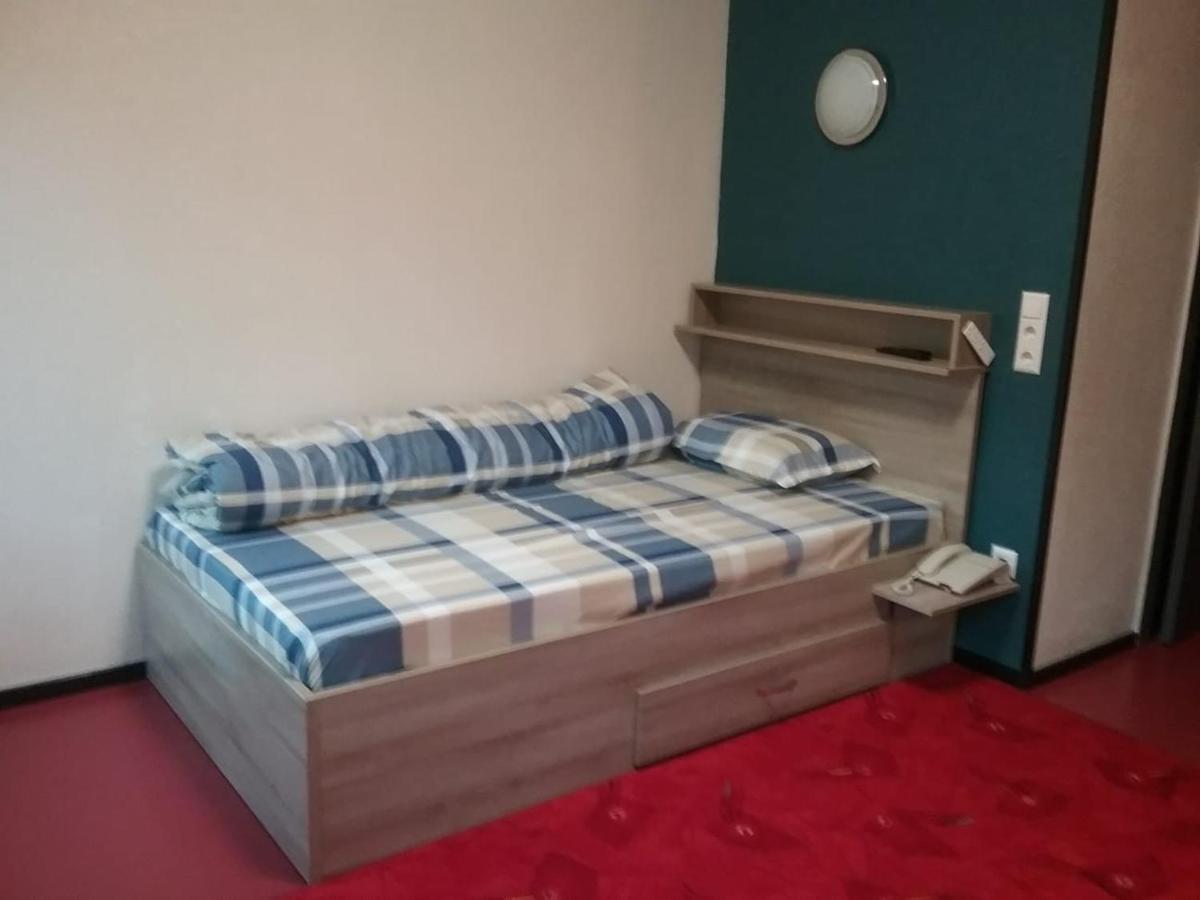 P&p V-v Ug Hotel 2*